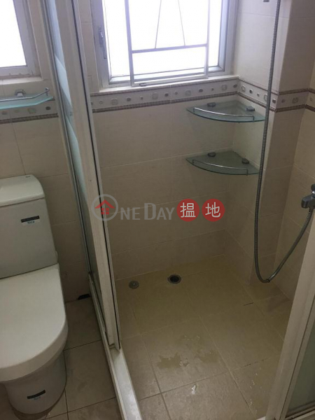 Property Search Hong Kong | OneDay | Residential Rental Listings Flat for Rent in Yau Tak Building, Wan Chai