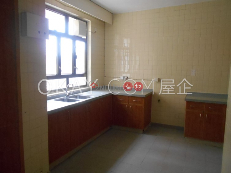 Lovely 3 bedroom with parking Rental, 111 Mount Butler Road Block CD