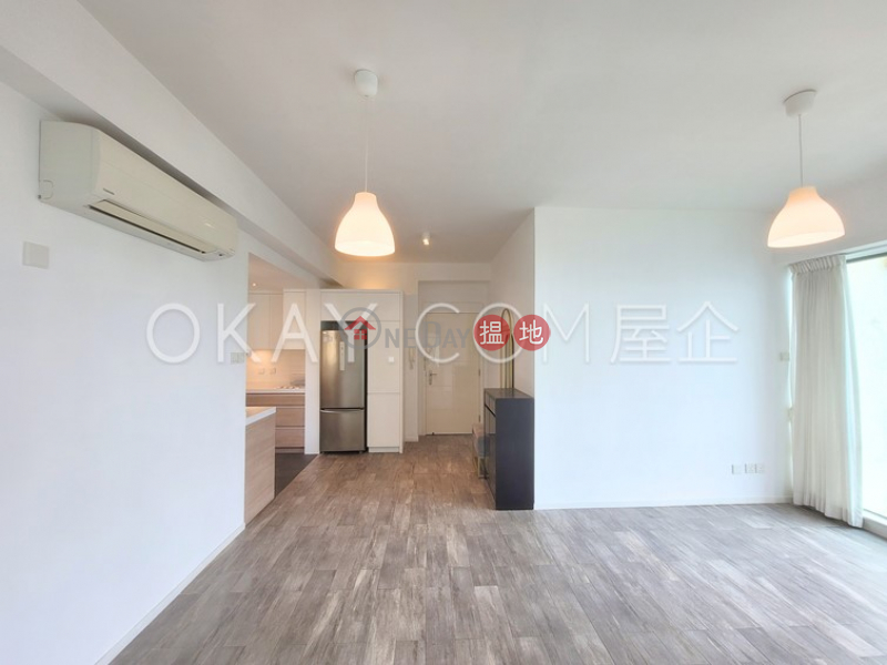 Cozy 2 bedroom on high floor with sea views & balcony | For Sale | Discovery Bay, Phase 8 La Costa, Costa Court 愉景灣 8期海堤居 海堤閣 Sales Listings