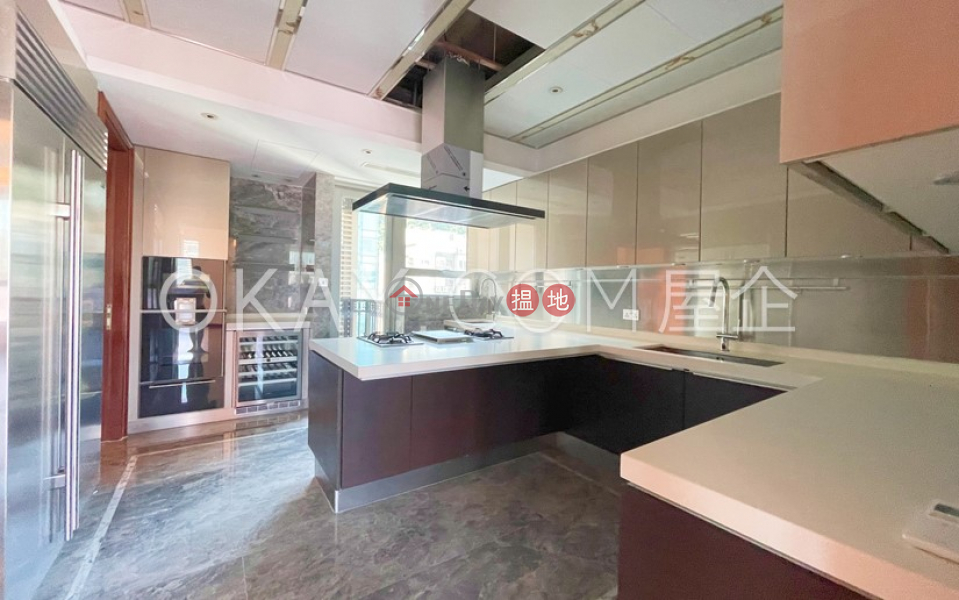 Stylish 5 bedroom on high floor with balcony & parking | For Sale | Chantilly 肇輝臺6號 Sales Listings