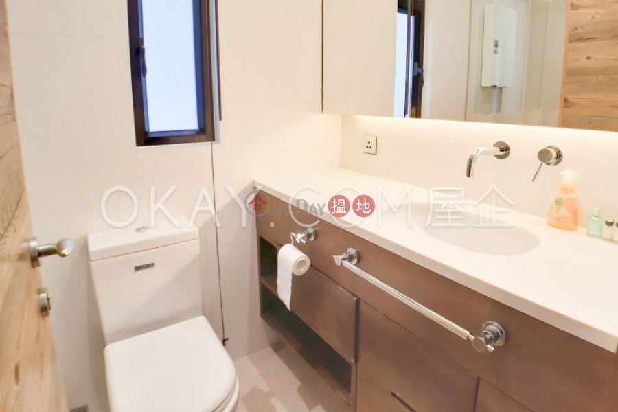 Lovely 1 bedroom on high floor with rooftop | Rental, 22-22a Caine Road | Western District Hong Kong Rental, HK$ 35,000/ month