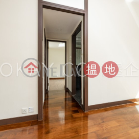 Rare 2 bedroom on high floor with parking | Rental | Hillsborough Court 曉峰閣 _0