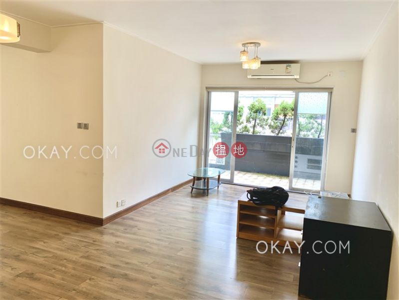 HK$ 43,000/ month Hamilton Mansion Wan Chai District Lovely 3 bedroom with sea views & balcony | Rental