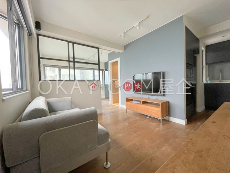 Charming 1 bed on high floor with sea views & rooftop | For Sale, 1 Holland Street | Western District, Hong Kong | Sales | HK$ 10M