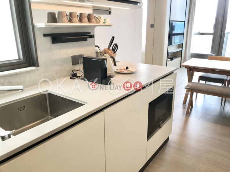 HK$ 59,000/ month | Townplace Soho | Western District, Efficient 3 bedroom on high floor with balcony | Rental