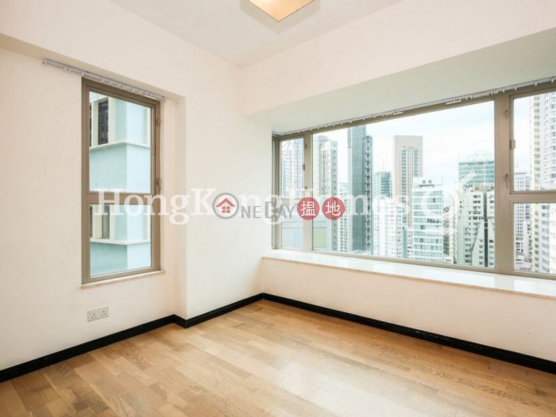 HK$ 38,000/ month, Centre Place | Western District 3 Bedroom Family Unit for Rent at Centre Place