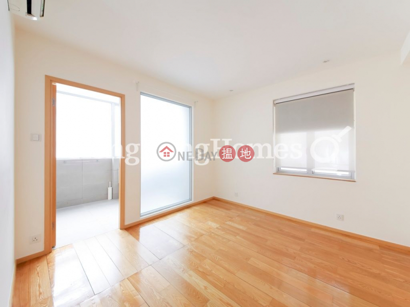 3 Bedroom Family Unit for Rent at Vienna Mansion 55 Paterson Street | Wan Chai District Hong Kong | Rental, HK$ 40,000/ month