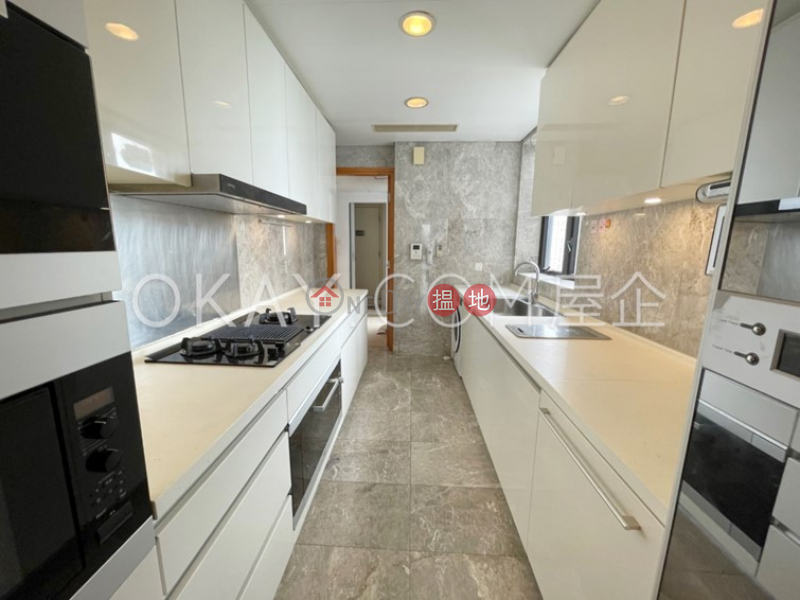 HK$ 38M | Phase 6 Residence Bel-Air Southern District, Stylish 3 bedroom with sea views, balcony | For Sale