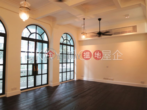 Luxurious 2 bed on high floor with rooftop & terrace | For Sale | 35 Bonham Road 般咸道35號 _0