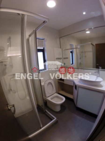 3 Bedroom Family Flat for Sale in Tai Hang | Mayflower Mansion 梅苑 Sales Listings