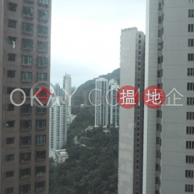 Lovely 2 bedroom on high floor | Rental, Hillsborough Court 曉峰閣 | Central District (OKAY-R20662)_0