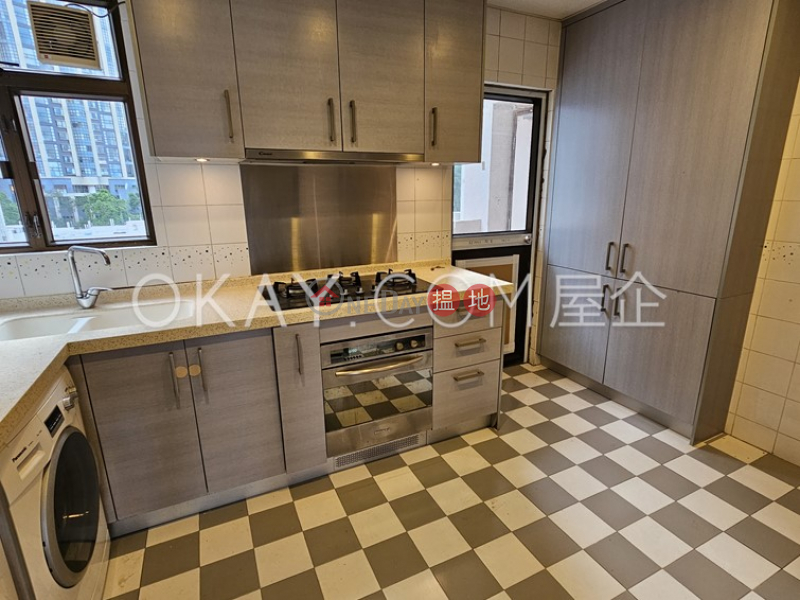 HK$ 83,000/ month, 2 Old Peak Road, Central District Luxurious 3 bedroom with harbour views, balcony | Rental