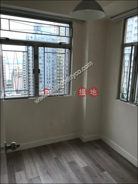 Decorated 2-bedroom flat for rent in Sai Ying Pun | Wing Cheung Building 永祥大廈 Rental Listings