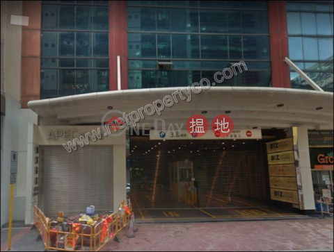 Office for Rent in Kwun Tong, Apec Plaza 創貿中心 | Kwun Tong District (A056326)_0