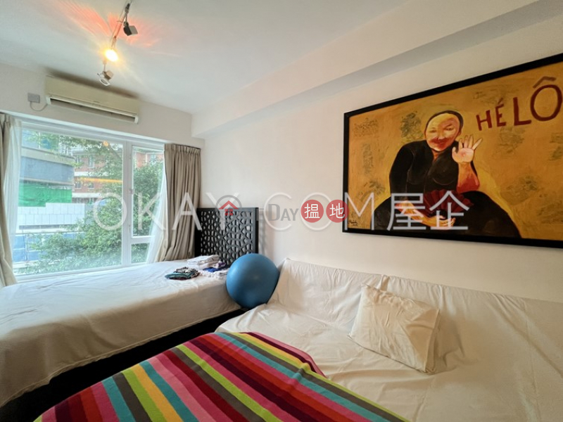 HK$ 110,000/ month Kennedy Terrace, Central District, Efficient 2 bedroom with balcony & parking | Rental