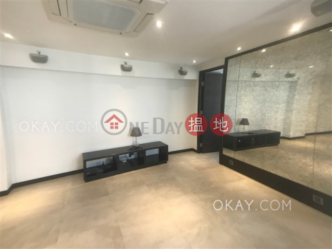 Gorgeous 2 bedroom in Causeway Bay | For Sale | Po Ming Building 寶明大廈 _0