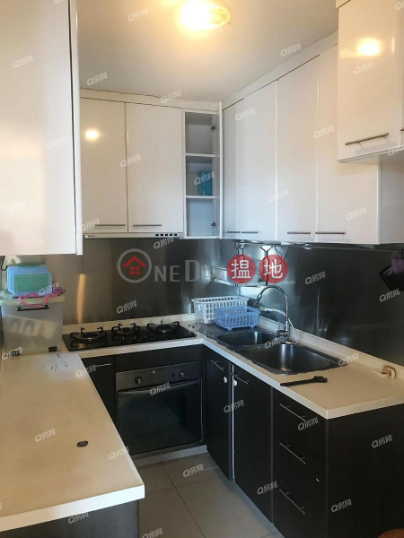 Property Search Hong Kong | OneDay | Residential | Sales Listings South Horizons Phase 1, Hoi Sing Court Block 1 | 3 bedroom High Floor Flat for Sale