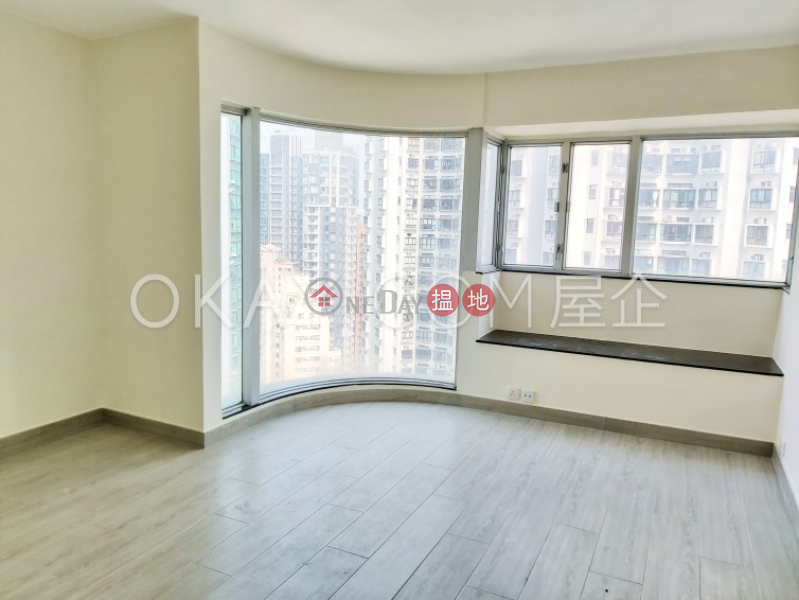 Property Search Hong Kong | OneDay | Residential | Sales Listings | Tasteful 4 bedroom with balcony | For Sale