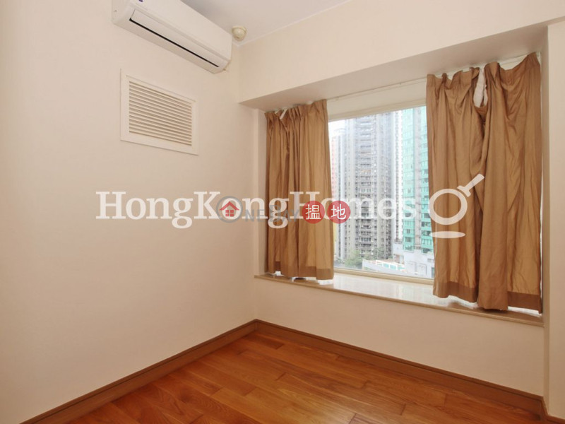 3 Bedroom Family Unit for Rent at Centrestage | Centrestage 聚賢居 Rental Listings