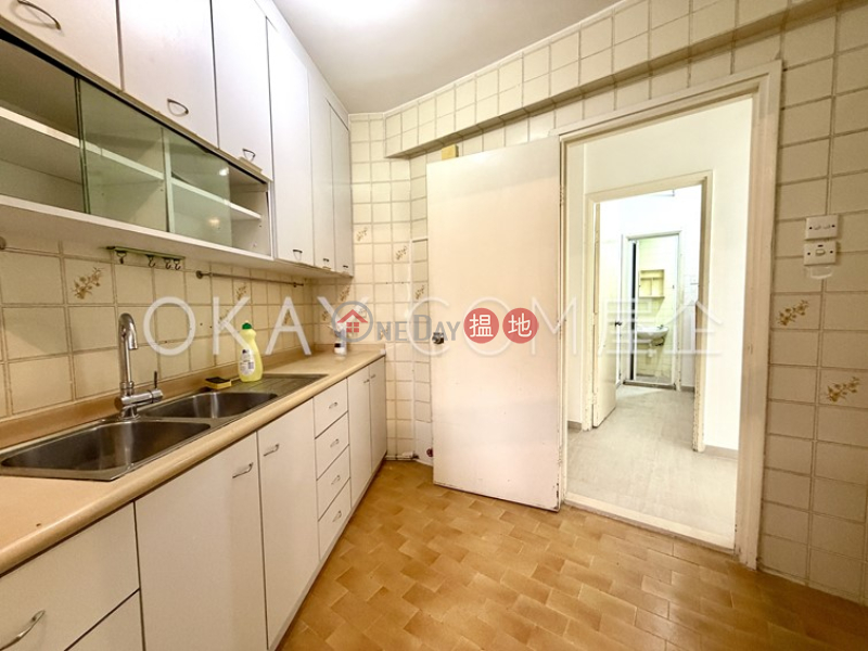 Tasteful 3 bedroom with balcony | For Sale | Ronsdale Garden 龍華花園 Sales Listings