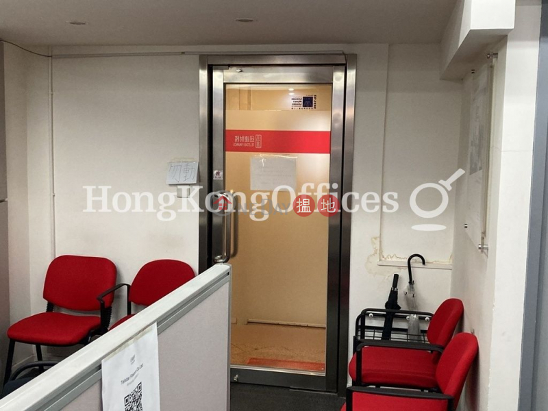 HK$ 25,001/ month | Hennessy Plaza | Wan Chai District Office Unit for Rent at Hennessy Plaza