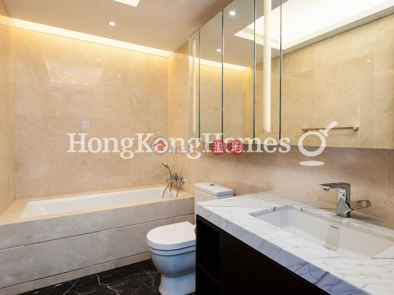 Property Search Hong Kong | OneDay | Residential | Rental Listings, 3 Bedroom Family Unit for Rent at Strawberry Hill