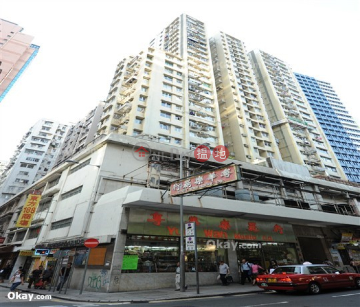 HK$ 27,000/ month Kwong Sang Hong Building Block B, Wan Chai District | Unique 2 bedroom with terrace | Rental