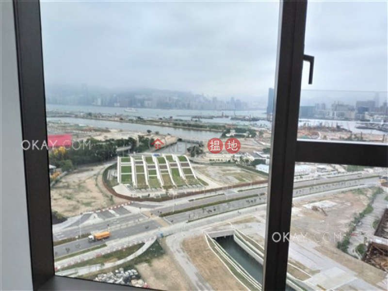 HK$ 18M | The Arch Star Tower (Tower 2) | Yau Tsim Mong | Nicely kept 1 bedroom with balcony | For Sale