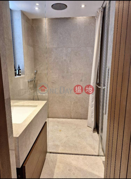 HK$ 26,500/ month, 5 Star Street Wan Chai District STUDIO+FLAT ROOF+BALCONY