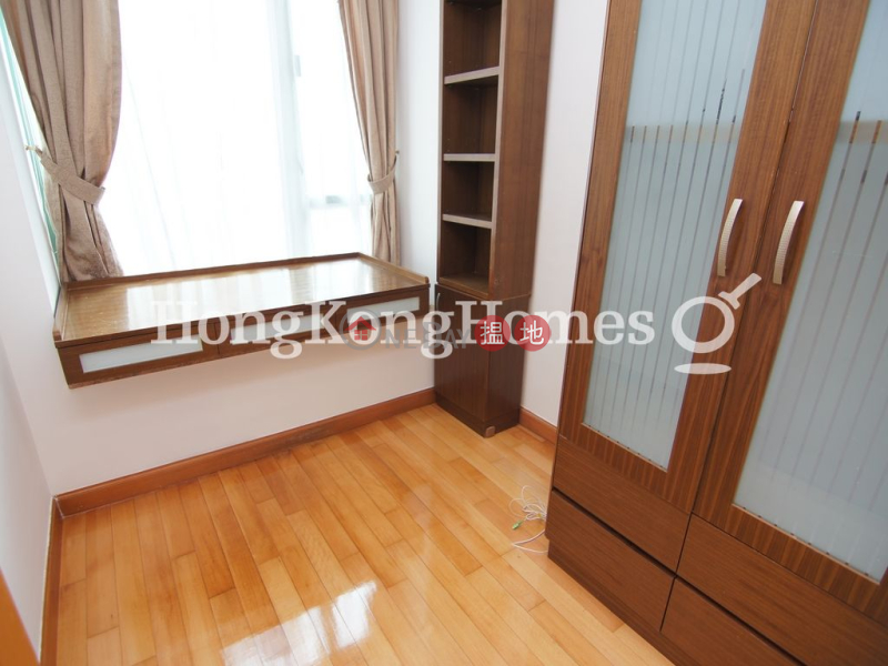 3 Bedroom Family Unit for Rent at Bon-Point 11 Bonham Road | Western District, Hong Kong | Rental, HK$ 45,000/ month