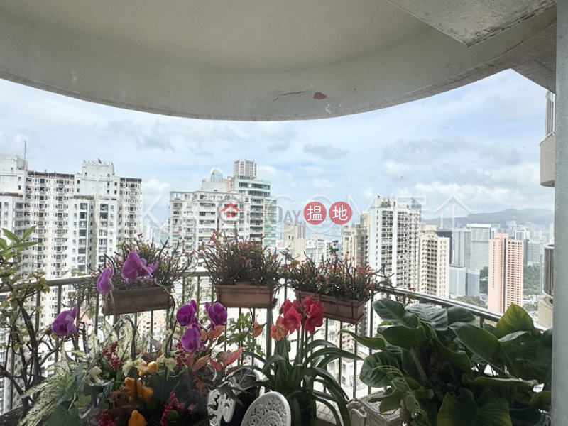 HK$ 3,500萬-明珠台-西區|3房2廁,實用率高,連車位,露台明珠台出售單位