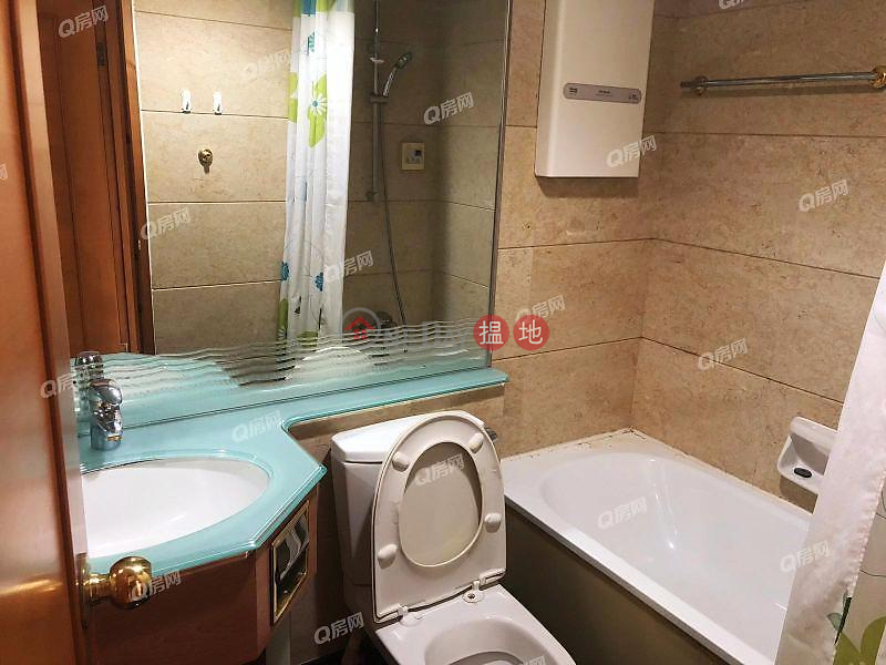 HK$ 24,000/ month | Tower 7 Island Resort | Chai Wan District Tower 7 Island Resort | 3 bedroom Mid Floor Flat for Rent