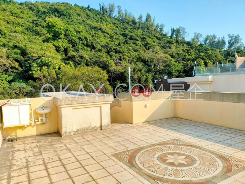 Gorgeous house with sea views & rooftop | Rental | Phase 1 Regalia Bay 富豪海灣1期 Rental Listings