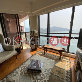 Rare 2 bedroom on high floor with sea views & balcony | For Sale
