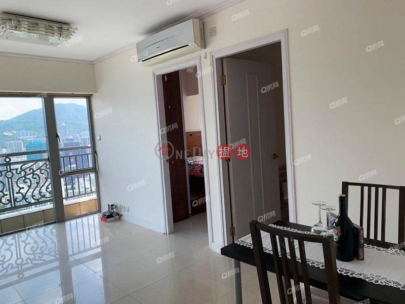 Tower 1 Hampton Place | 2 bedroom High Floor Flat for Sale | Tower 1 Hampton Place 凱帆軒1座 Sales Listings