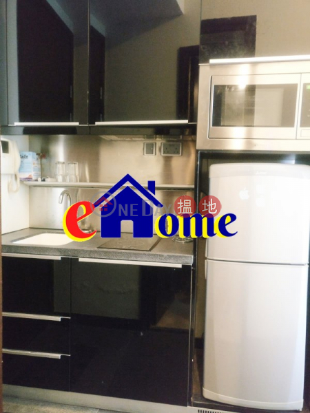 Property Search Hong Kong | OneDay | Residential | Rental Listings, *Renovated*High Floor & Bright*Convenient Location (close to Cafes & Restaurants, MTR & Just a short walk to Pacific Place)