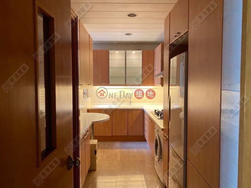 擎天半島四房一套一多用途-1柯士甸道西 | 油尖旺香港-出售HK$ 6,000萬