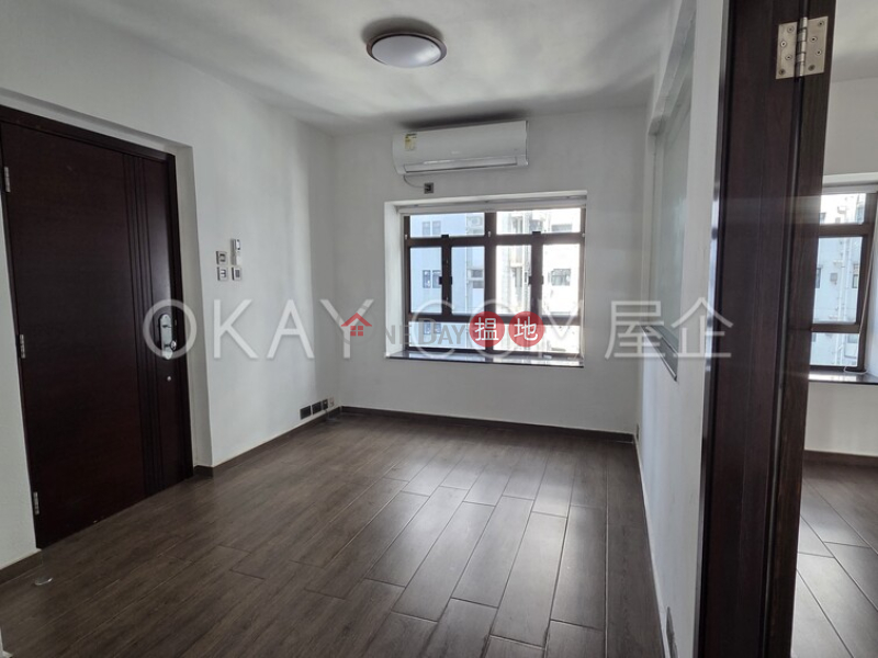 Lovely 1 bedroom on high floor | For Sale | Maxluck Court 美樂閣 Sales Listings
