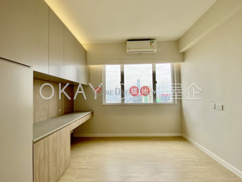 Efficient 4 bed on high floor with harbour views | Rental | 8 Seymour Road | Western District, Hong Kong | Rental | HK$ 105,000/ month