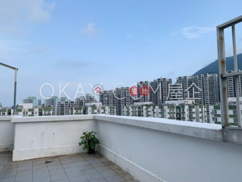 Cozy 2 bedroom on high floor with rooftop | For Sale | Nan Fung Sun Chuen Block 3 南豐新邨3座 Sales Listings