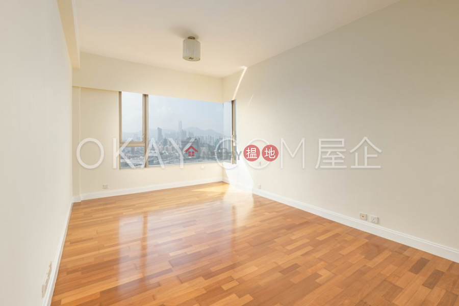 HK$ 120,000/ month | THE HAMPTONS, Kowloon City, Luxurious 4 bedroom with balcony & parking | Rental