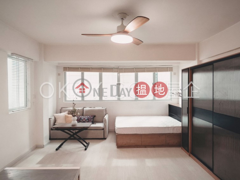 Intimate high floor in Sheung Wan | For Sale | 28-30 Queen Street 皇后街28-30號 _0