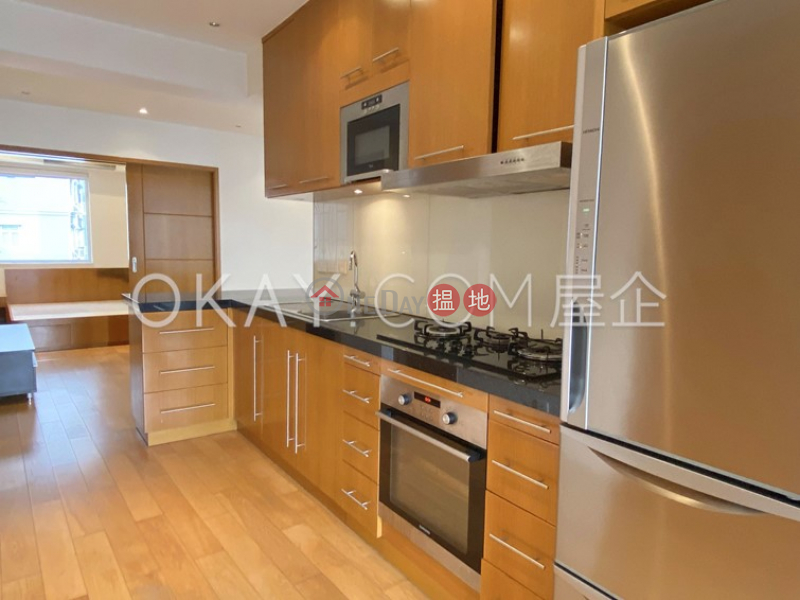 Generous 1 bedroom on high floor with rooftop & balcony | Rental | 50-52 Morrison Hill Road | Wan Chai District Hong Kong | Rental | HK$ 25,000/ month