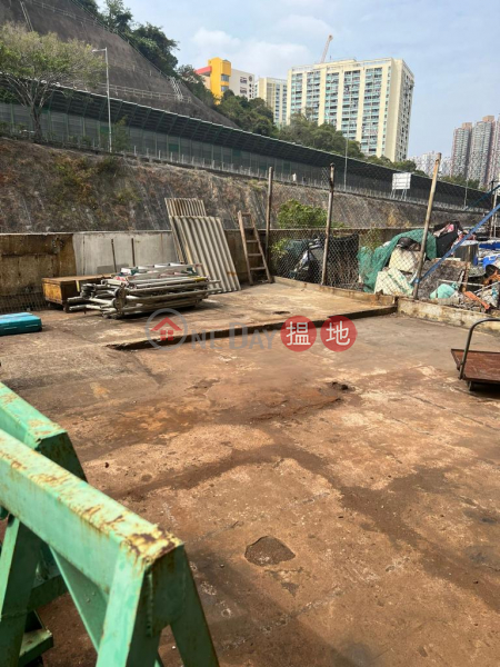 Tsing Yi Industrial Center: With Terrace And The Total Area Is 2,888\' So Only $8.6/Sq.ft. | Tsing Yi Industrial Centre Phase 2 青衣工業中心2期 Rental Listings