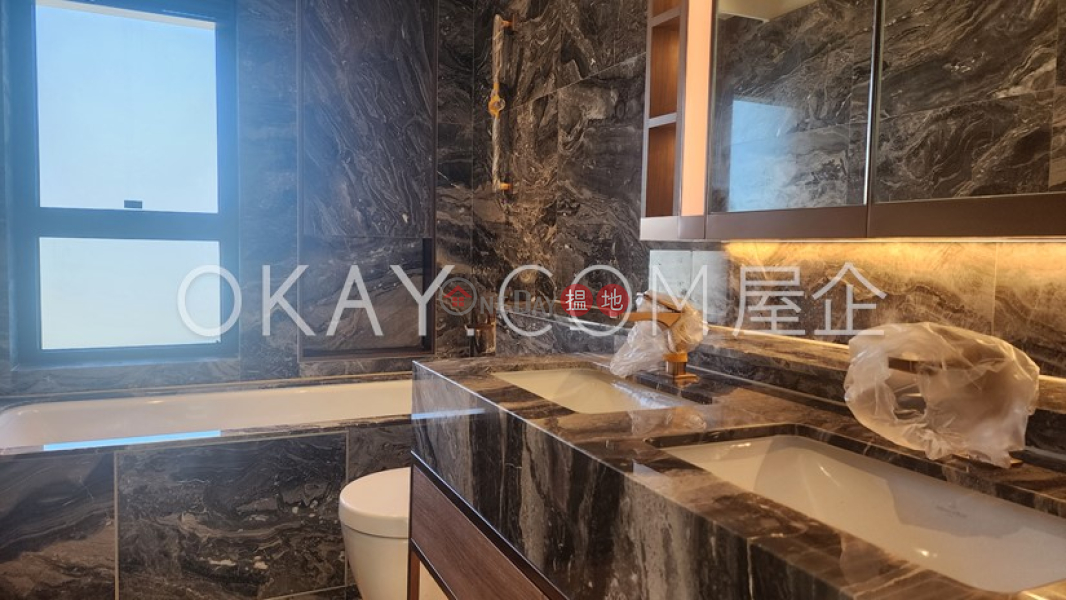 HK$ 62,000/ month, Victoria Garden Block 1 Western District, Unique 2 bedroom with balcony | Rental