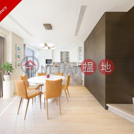 2 Bedroom Flat for Sale in Wong Chuk Hang | Marinella Tower 3 深灣 3座 _0