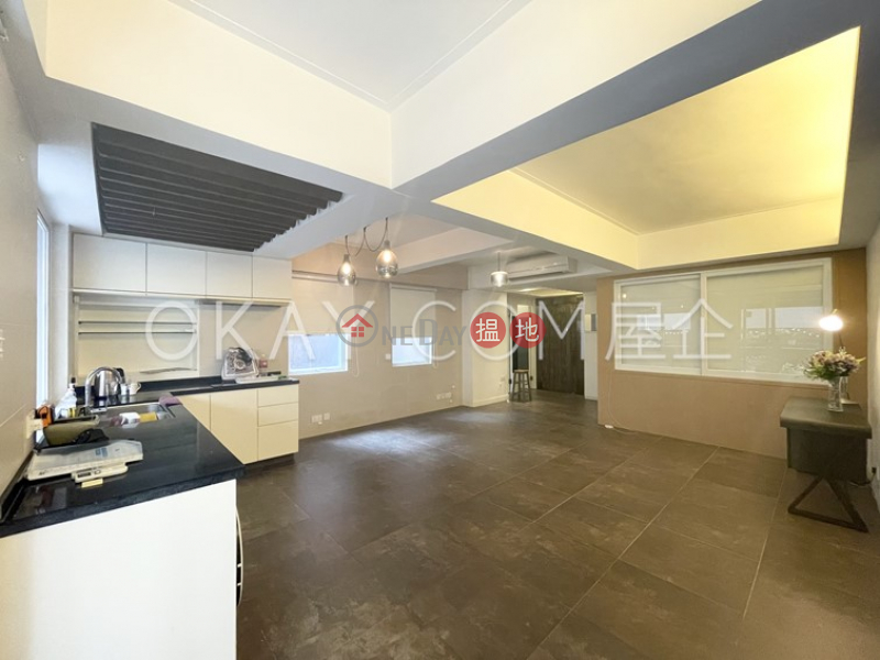 HK$ 35,000/ month | Kingston Building Block B, Wan Chai District, Gorgeous 2 bedroom with terrace | Rental