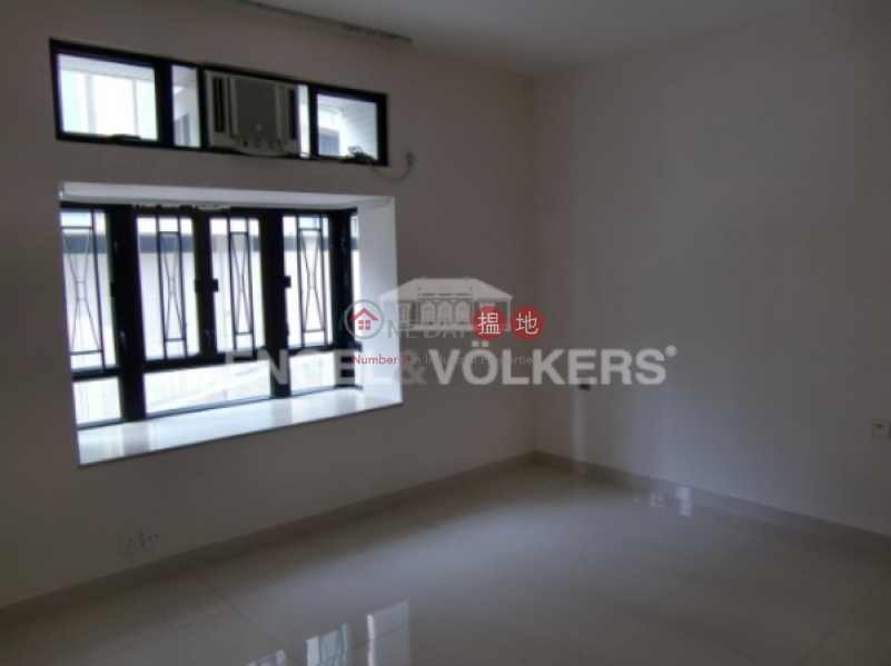 3 Bedroom Family Flat for Sale in Mid Levels - West | Scenic Heights 富景花園 Sales Listings