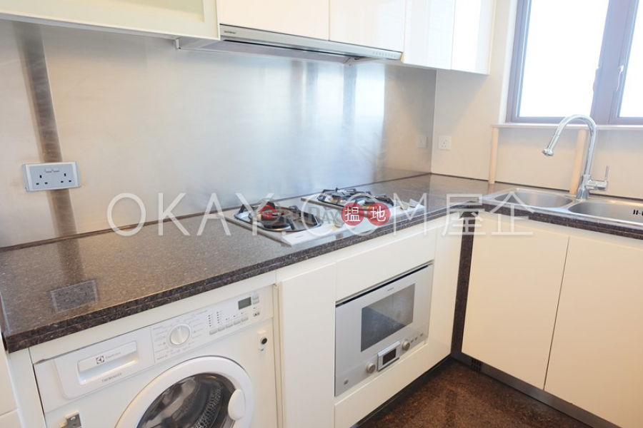 HK$ 27,000/ month The Sail At Victoria Western District, Unique 2 bedroom with sea views & balcony | Rental