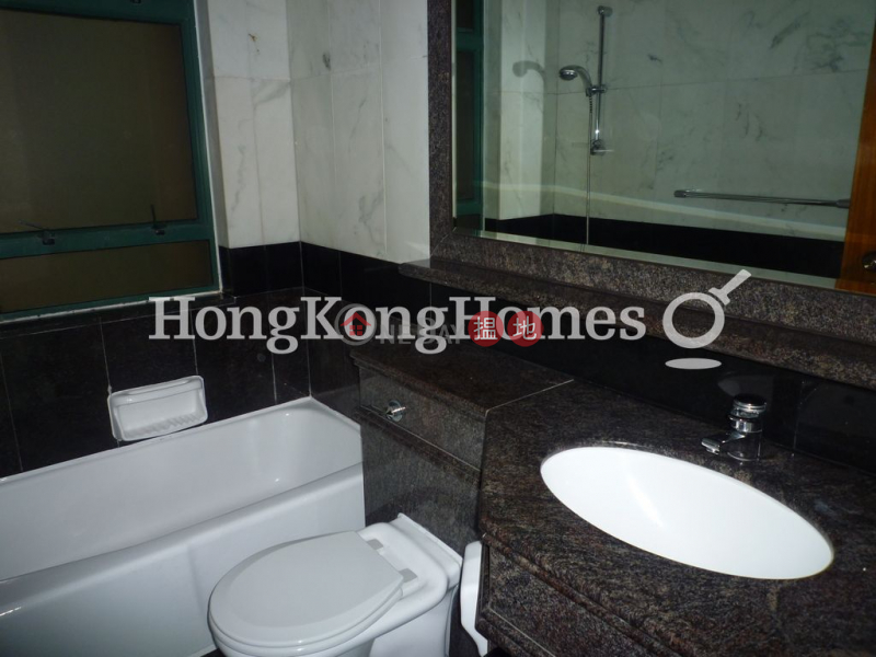 HK$ 57,000/ month Hillsborough Court Central District | 3 Bedroom Family Unit for Rent at Hillsborough Court